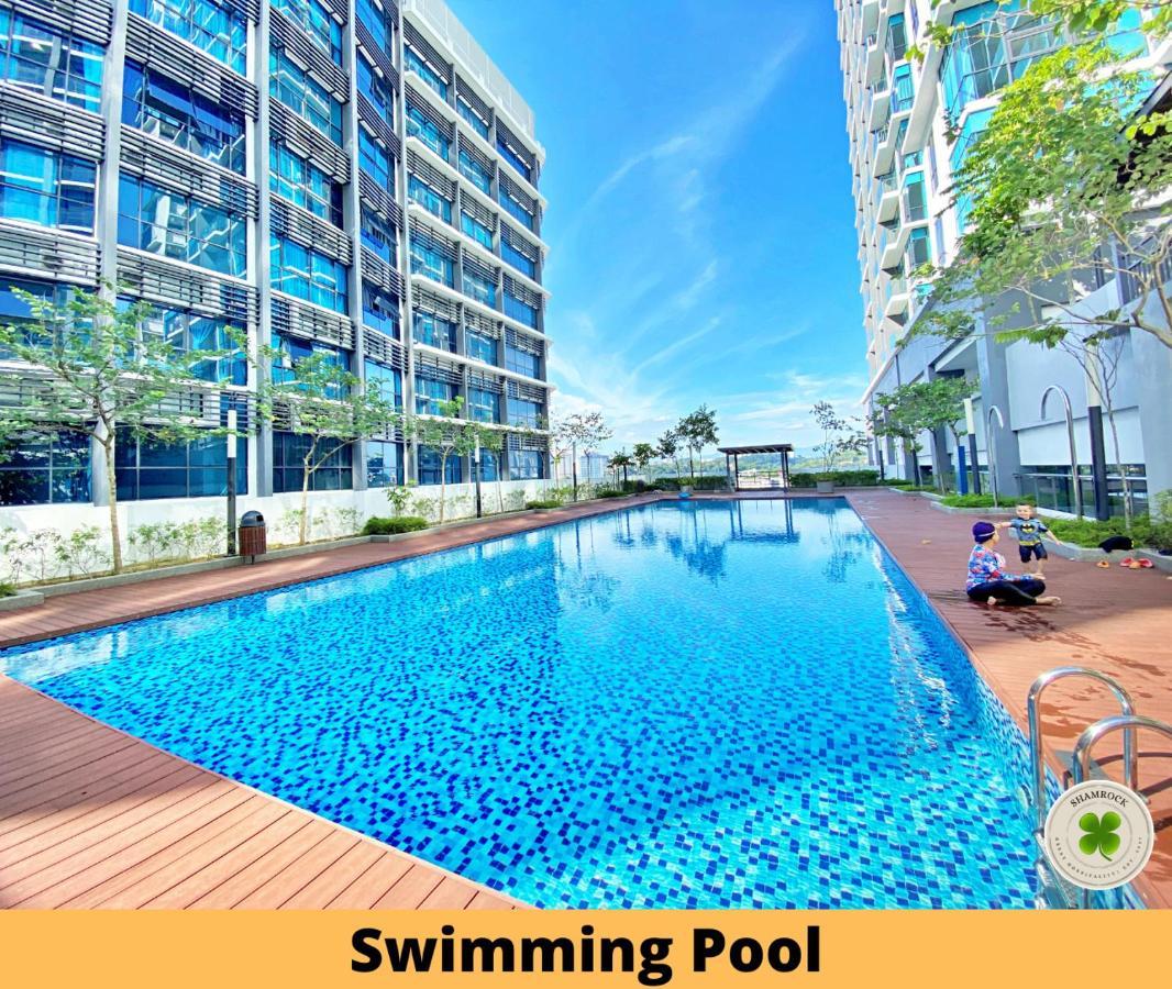 Pacific Tower Petaling Jaya By Shamrock Aparthotel Exterior photo